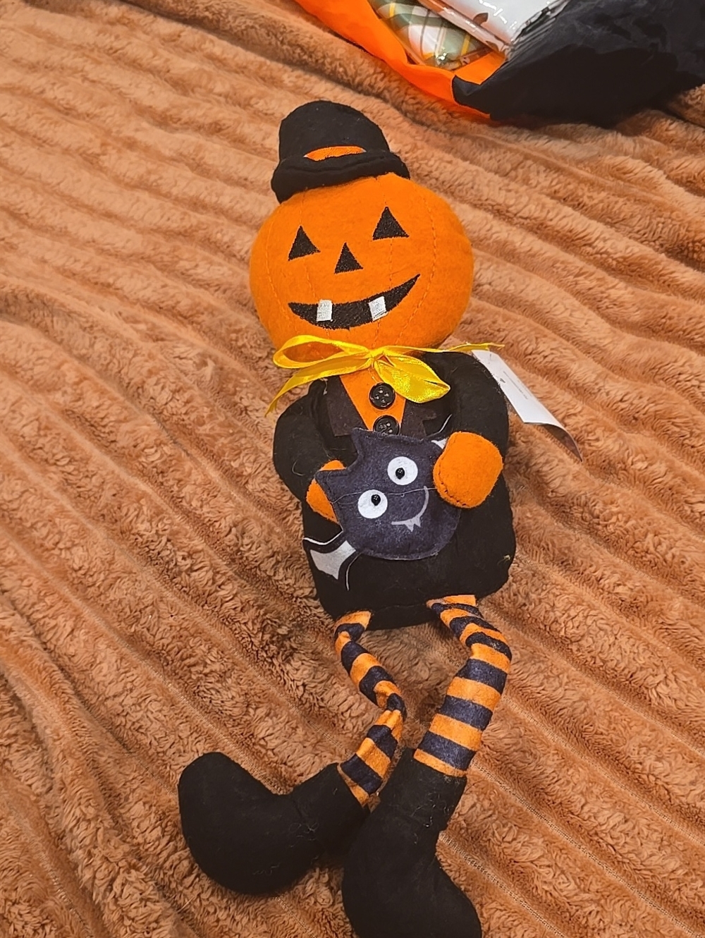 ❤️10/$30 New Halloween Shelf Sitter